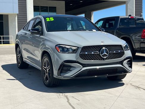 Used 2025 Mercedes-Benz GLE 450 4MATIC Coupe w/ Winter Package image 10
