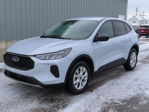 Used 2025 Ford Escape Active image 6