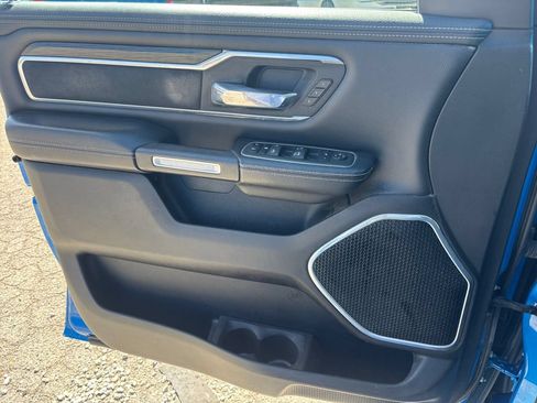 Used 2023 RAM 1500 Laramie AWD/4WD image 14