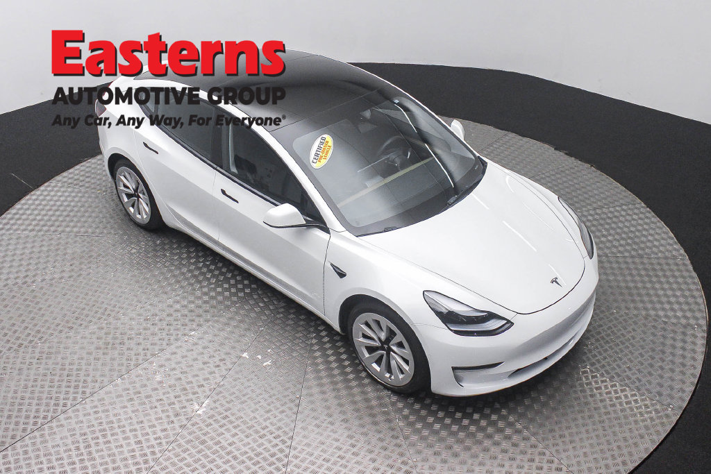 Used 2022 Tesla Model 3 Long Range AWD/4WD image 4