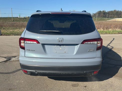 Used 2022 Honda Pilot Sport image 4