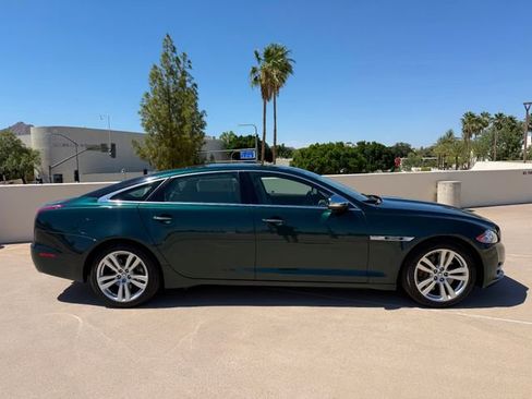 Used 2012 Jaguar XJ L RWD image 12