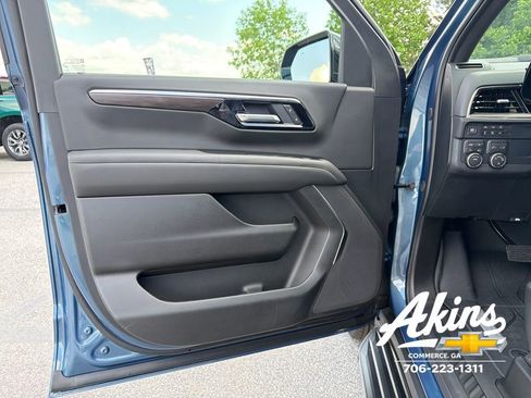 New 2025 Chevrolet Tahoe LS w/ LPO, Dark Essentials Package AWD/4WD image 16