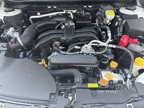 Used 2024 Subaru Outback Premium AWD/4WD image 10