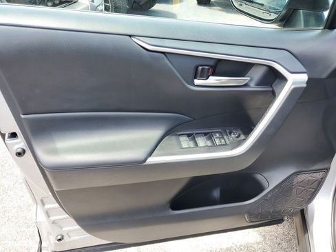 Used 2024 Toyota RAV4 XLE Premium image 14