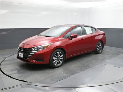 New 2025 Nissan Versa SV w/ Trunk Package