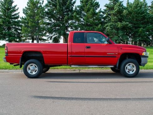 Used 2000 Dodge Ram 2500 Truck ST image 7