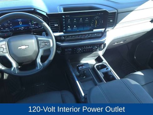 Used 2024 Chevrolet Silverado 1500 LTZ image 28