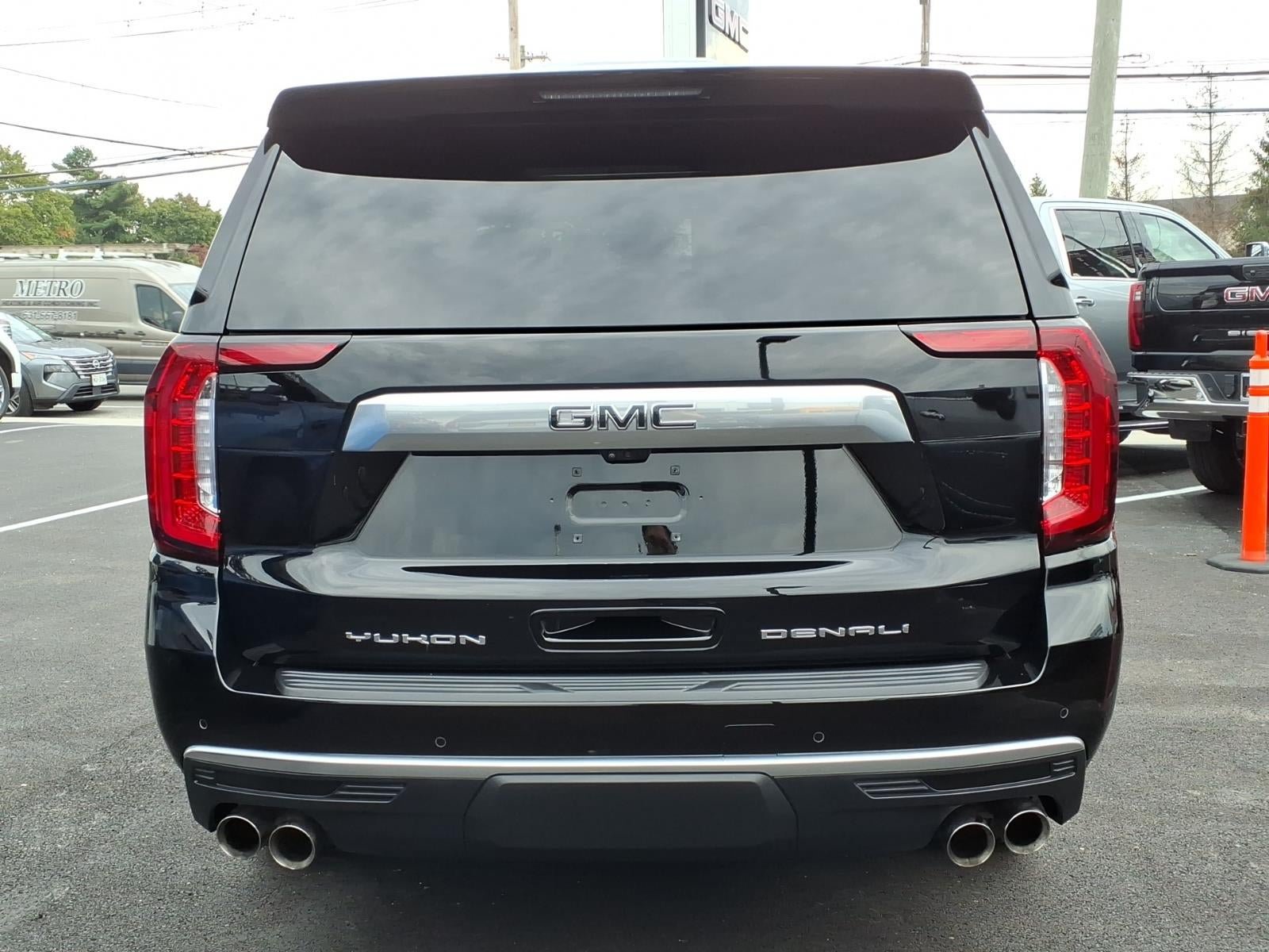 Used 2024 GMC Yukon Denali w/ Denali Reserve Package AWD/4WD image 5
