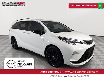 Used 2022 Toyota Sienna XSE