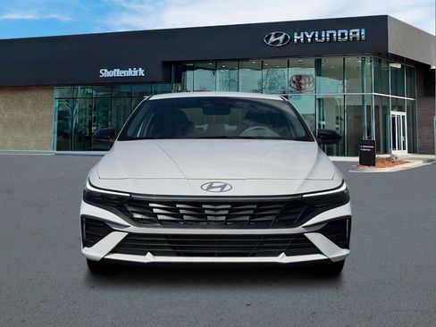 New 2026 Hyundai Elantra Sport image 12