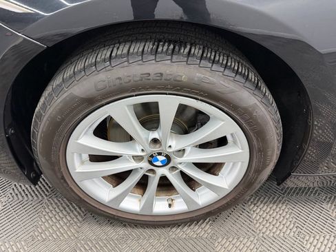 Used 2018 BMW 320i Sedan RWD image 21