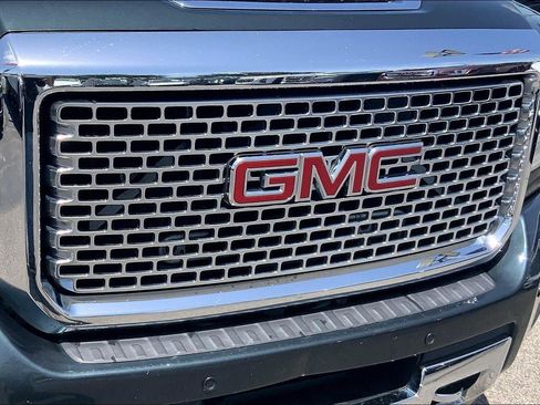 Used 2017 GMC Sierra 3500 Denali w/ Duramax Plus Package AWD/4WD image 28