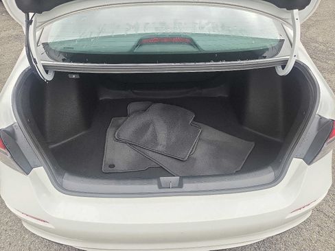 Certified 2026 Honda Civic LX image 27