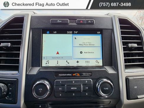 Used 2018 Ford F150 Lariat image 18