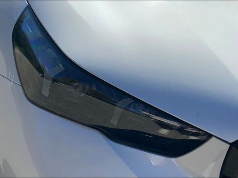 Used 2026 BMW 550e xDrive w/ Executive Package image 13