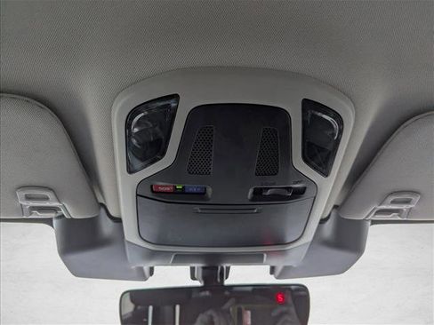 Used 2023 Subaru Outback Premium image 20