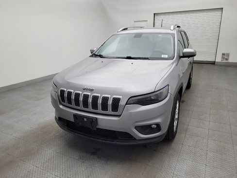 Used 2019 Jeep Cherokee Latitude w/ Cold Weather Group image 15