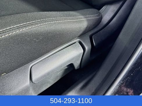 Used 2024 Nissan Rogue S AWD/4WD image 20