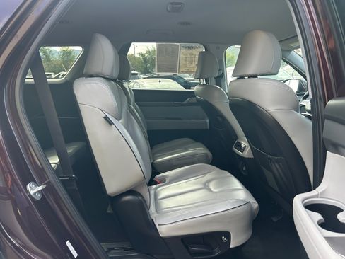 Used 2024 Hyundai Palisade SEL AWD/4WD image 30