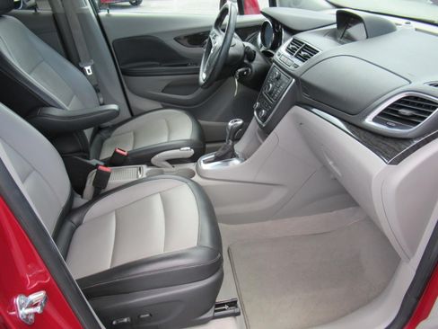 Used 2015 Buick Encore Leather FWD image 10