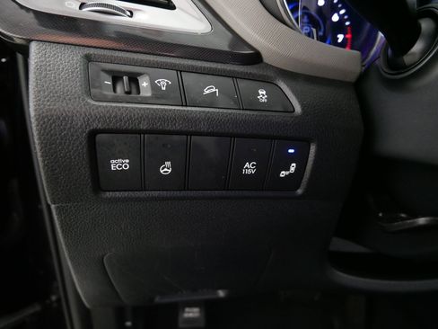 Used 2015 Hyundai Santa Fe Limited w/ Option Group 04 FWD image 26