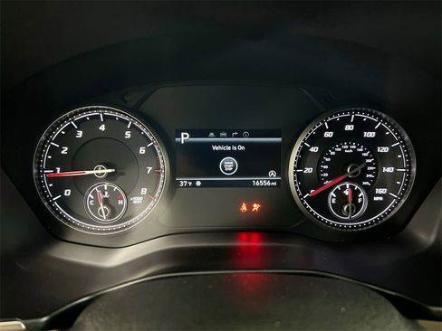 Used 2023 Hyundai Santa Fe SEL w/ Cargo Package image 11