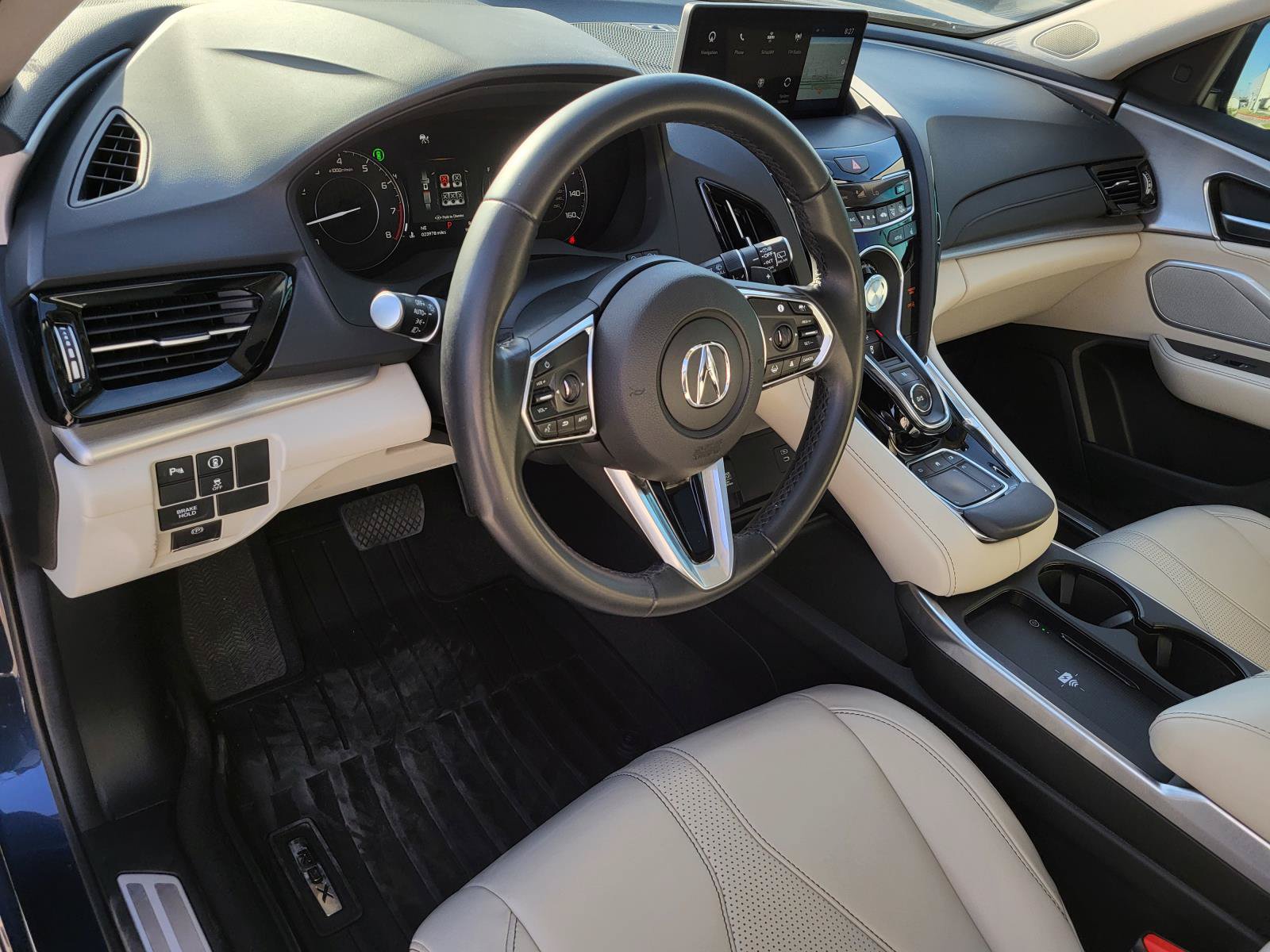 Used 2025 Acura RDX w/ Technology Package AWD/4WD image 19