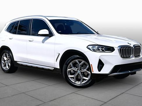 Used 2022 BMW X3 xDrive30i w/ Convenience Package AWD/4WD image 3