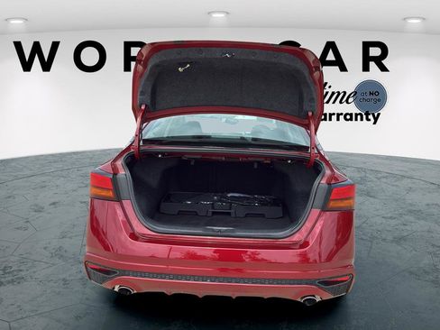Used 2025 Nissan Altima 2.5 SL AWD/4WD image 18