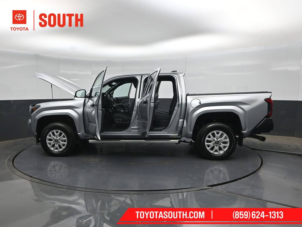 Used 2024 Toyota Tacoma SR w/ SR Upgrade Package AWD/4WD image 51
