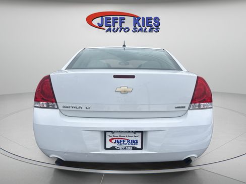 Used 2016 Chevrolet Impala LT image 6