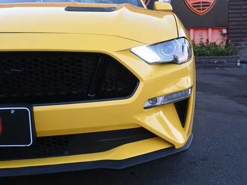 Used 2018 Ford Mustang GT image 5