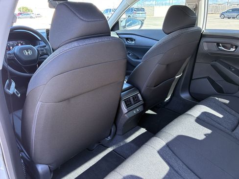 Certified 2025 Honda Accord LX image 19