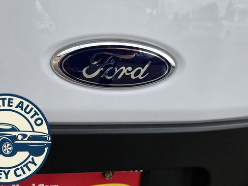 Used 2023 Ford Transit 250 Low Roof w/ Exterior Upgrade Package image 20