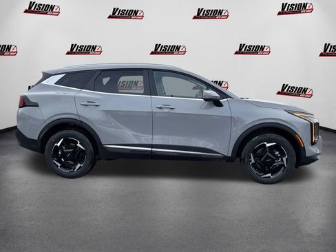 New 2026 Kia Sportage EX image 4