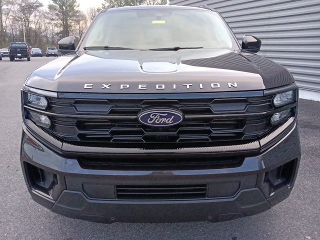 New 2026 Ford Expedition Active AWD/4WD image 8