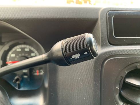 Used 2013 Ford E-450 and Econoline 450 Super Duty w/ PWR Locks & Windows Group image 17