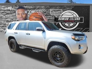 Used 2017 Toyota 4Runner SR5 Premium image 1