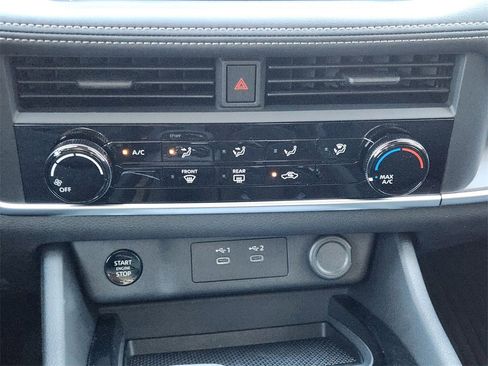 New 2026 Nissan Rogue S image 13