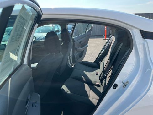 Used 2025 Nissan Sentra S FWD image 23