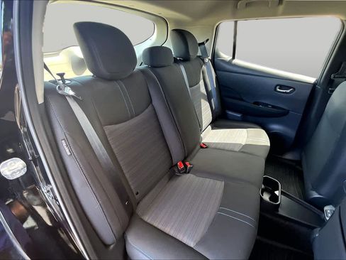 Used 2025 Nissan Leaf SV Plus FWD image 19