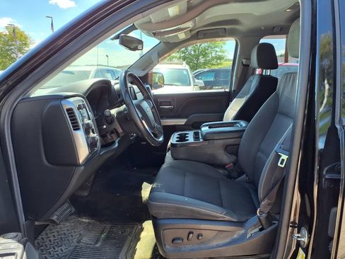 Used 2017 Chevrolet Silverado 1500 LT w/ Midnight Edition AWD/4WD image 13