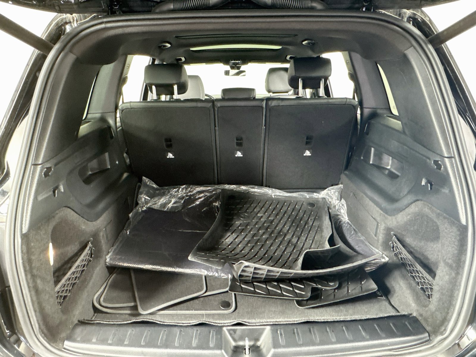 Used 2022 Mercedes-Benz GLB 250 4MATIC image 20