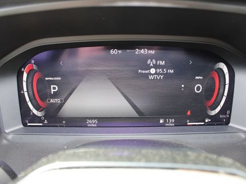 Used 2025 Nissan Rogue Platinum AWD/4WD image 13