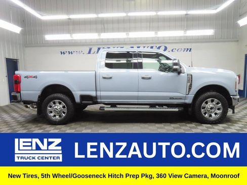 Used 2025 Ford F350 Lariat AWD/4WD image 1