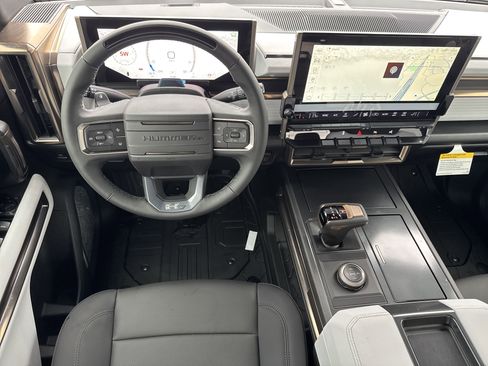 New 2025 GMC Hummer EV 3X image 18