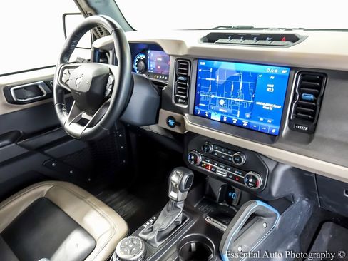 Used 2024 Ford Bronco Wildtrak image 26