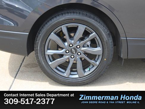 Used 2022 Chevrolet Equinox RS w/ RS Leather Package AWD/4WD image 22