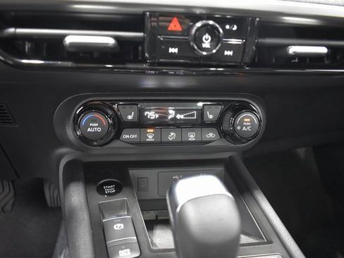 New 2026 Nissan Kicks SV w/ SV Premium Package image 19